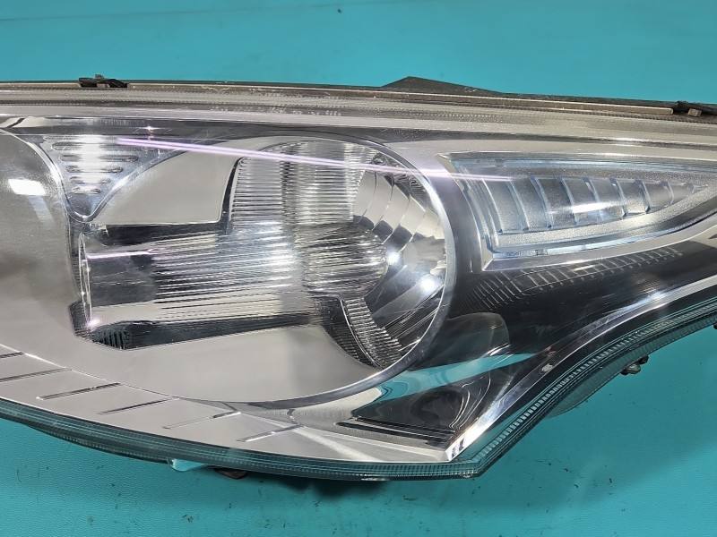 Фара передня ліва Ford B-Max AV11-13W030-AE — фото деталі 4