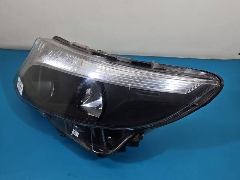 Фара передня ліва Mercedes Vito A4479067700