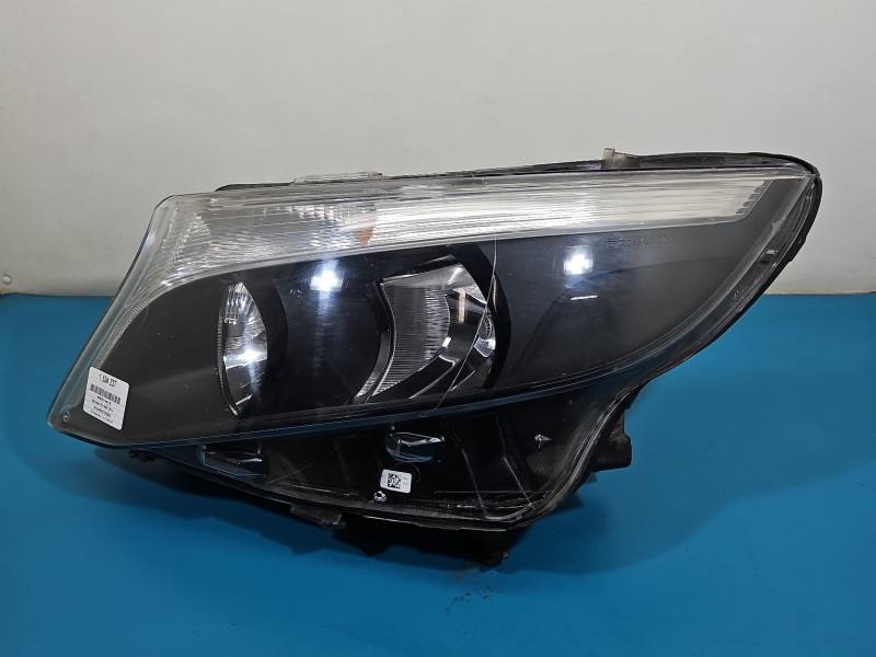 Фара передня ліва Mercedes Vito A4479067700 — фото деталі 2