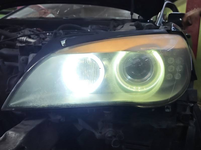 Фара передня ліва BMW 7 F01 7182149