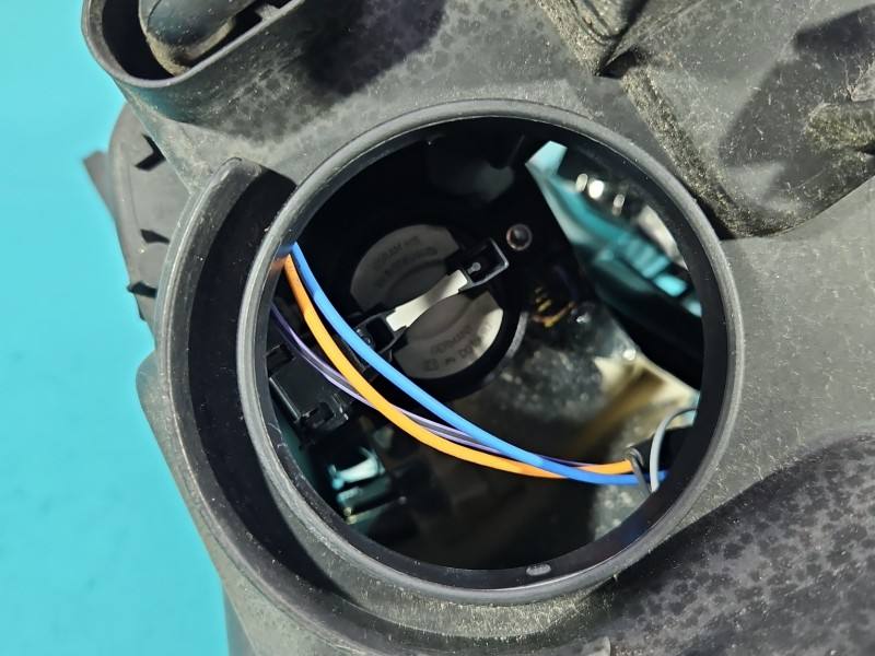 Фара передняя левая Ford Transit BK31-13D153-B — фото детали 10