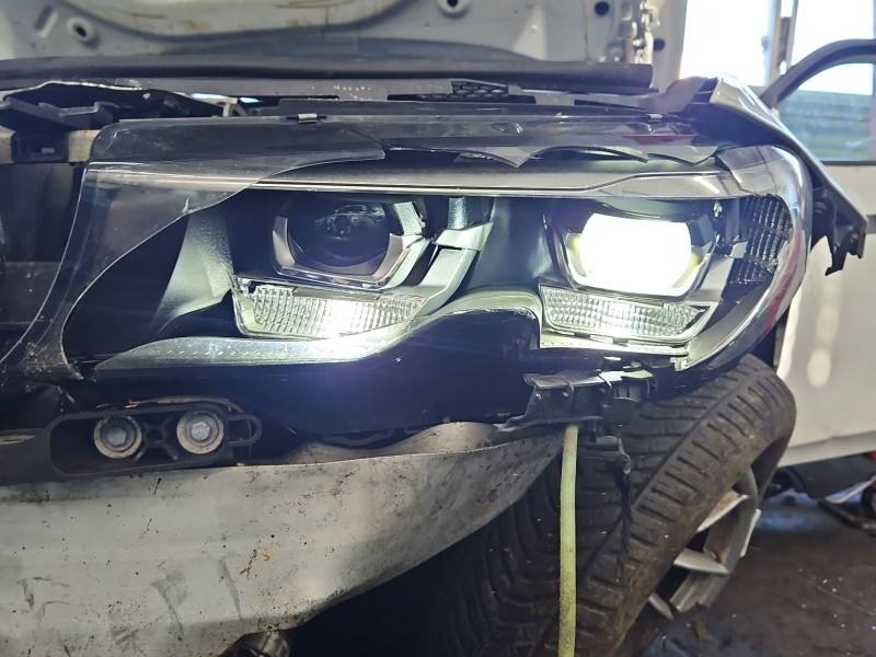 Фара передня ліва BMW 3 G20 9481695
