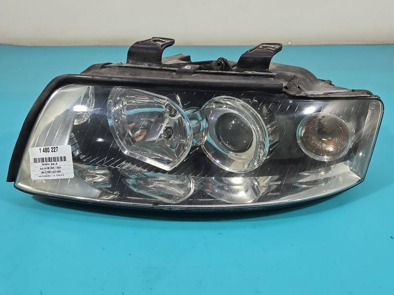 Фара передня ліва Audi A4 B6 8E0941003C