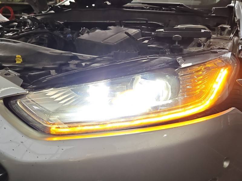 Фара передня ліва Ford Fusion ES73-13D155-AC