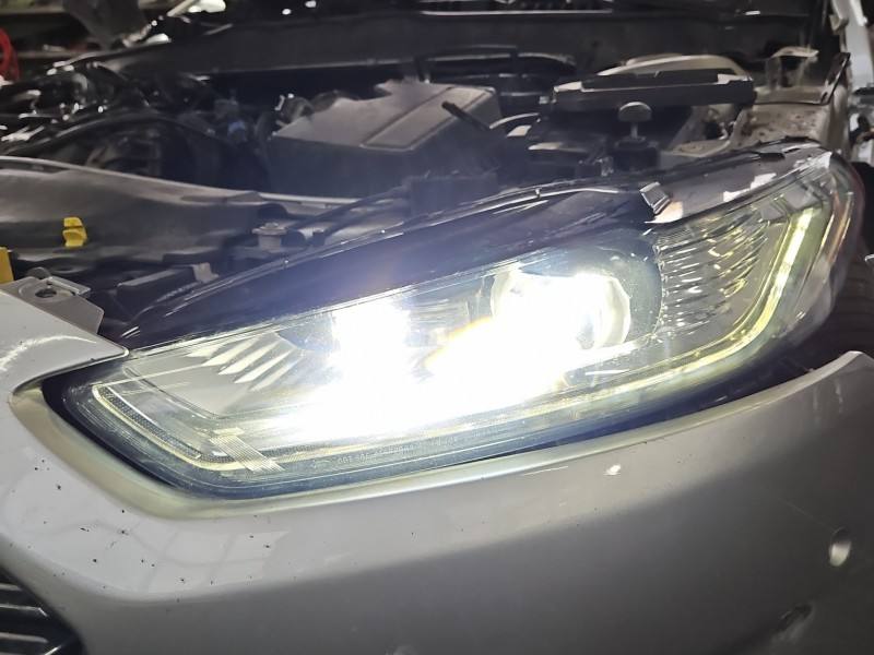 Фара передня ліва Ford Fusion ES73-13D155-AC — фото деталі 3