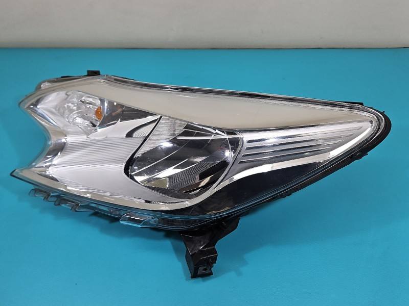 Фара передня ліва Nissan Note 89907777