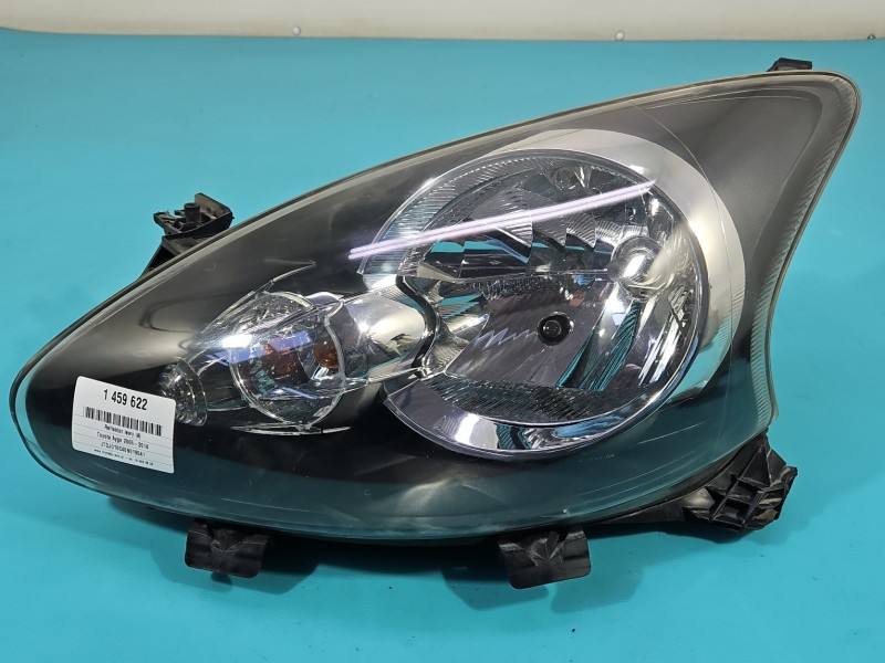 Фара передняя левая Toyota Aygo 81170-0H010