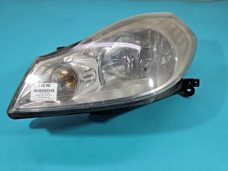 Фара передня ліва Renault Thalia 8200700028