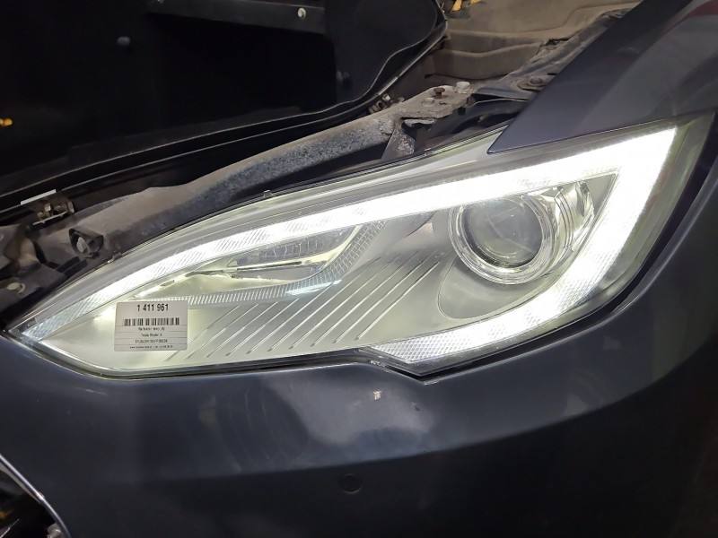 Фара передня ліва Tesla Model S 600591000B — фото деталі 3