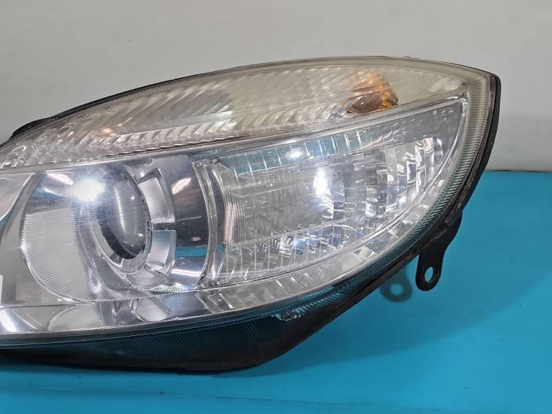 Фара передня ліва Skoda Roomster — фото деталі 3