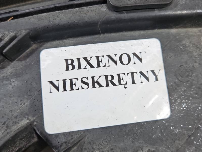 Фара передня ліва Mercedes GLA X156 A1569061700 — фото деталі 5