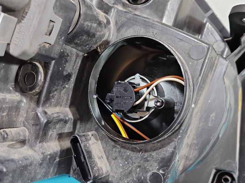 Фара передняя левая Nissan Qashqai 26060JD91B — фото детали 8
