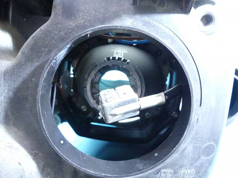 Фара передня ліва Ford Galaxy 6M21-13D155-AG — фото деталі 8