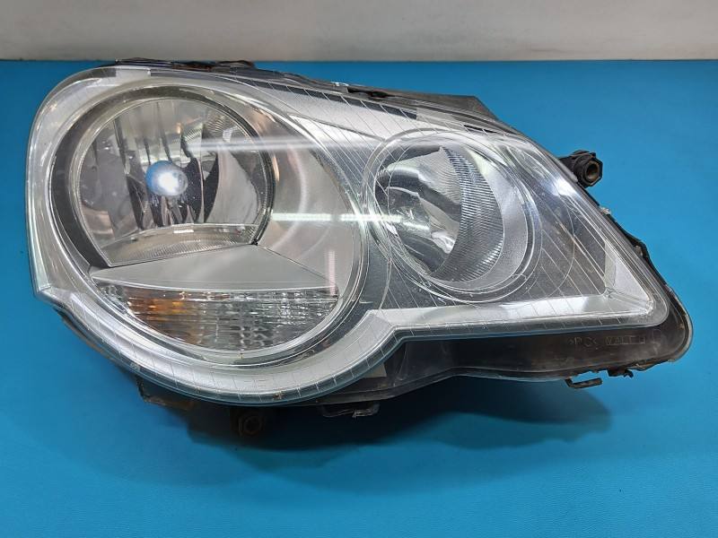 Фара передняя правая Volkswagen Polo 6Q1941008AK