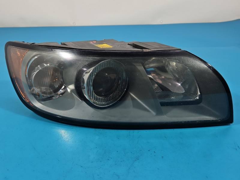 Фара передня права Volvo V50 30698886
