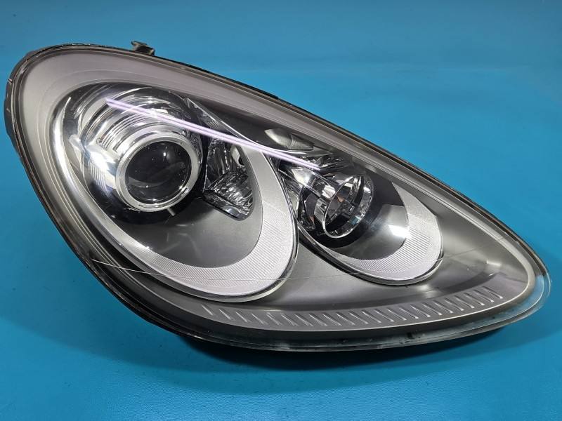 Фара передня права Porsche Cayenne 7P5941032AK