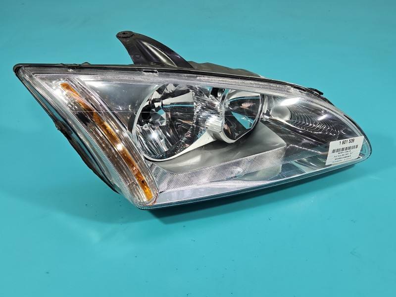 Фара передня права Ford Focus 4M51-13099-AD