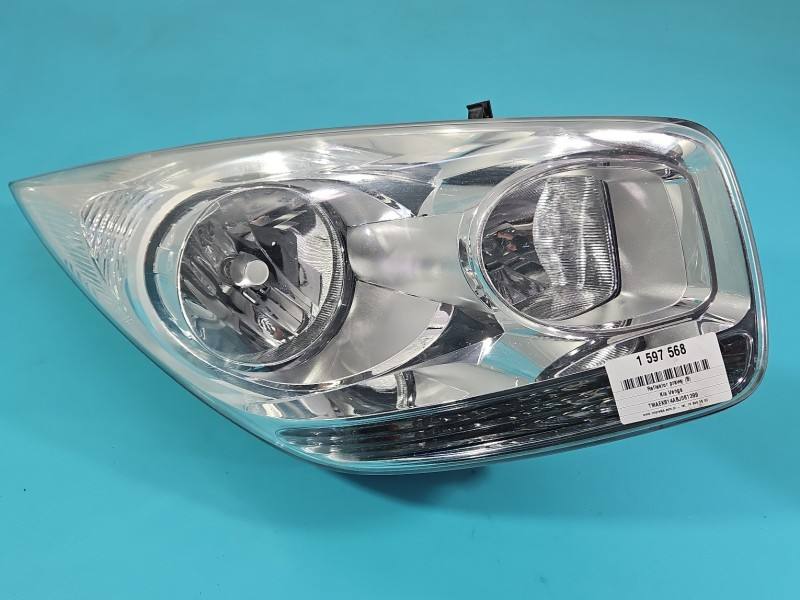 Фара передня права Kia Venga 92102-1P000