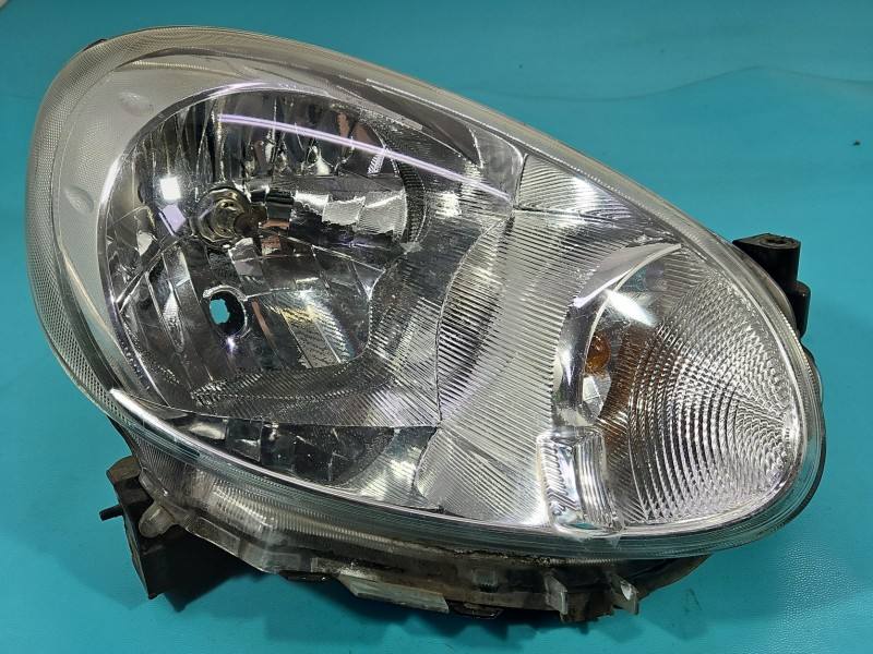 Фара передня права Nissan Micra 26010-1HB0A