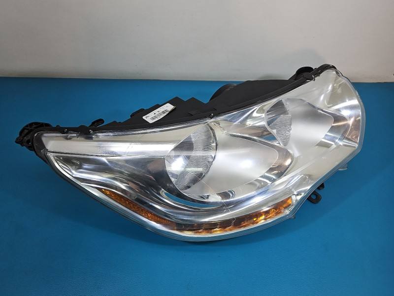 Фара передняя правая Citroen DS4 9674903580