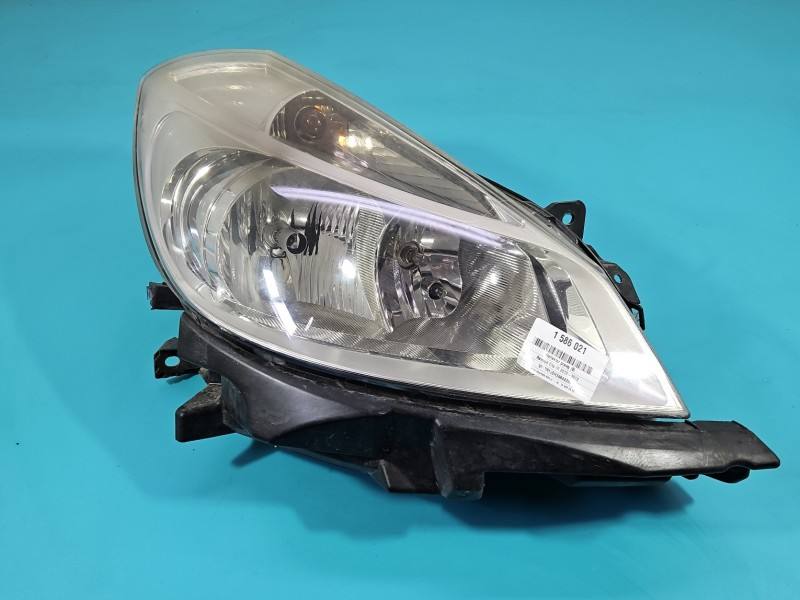 Фара передня права Renault Clio 7701061069