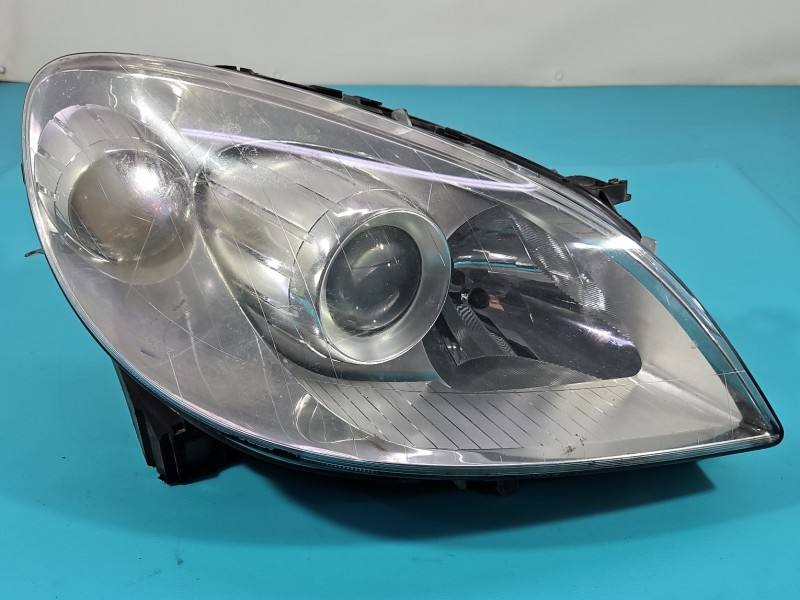 Фара передня права Mercedes B W245 A1698207861