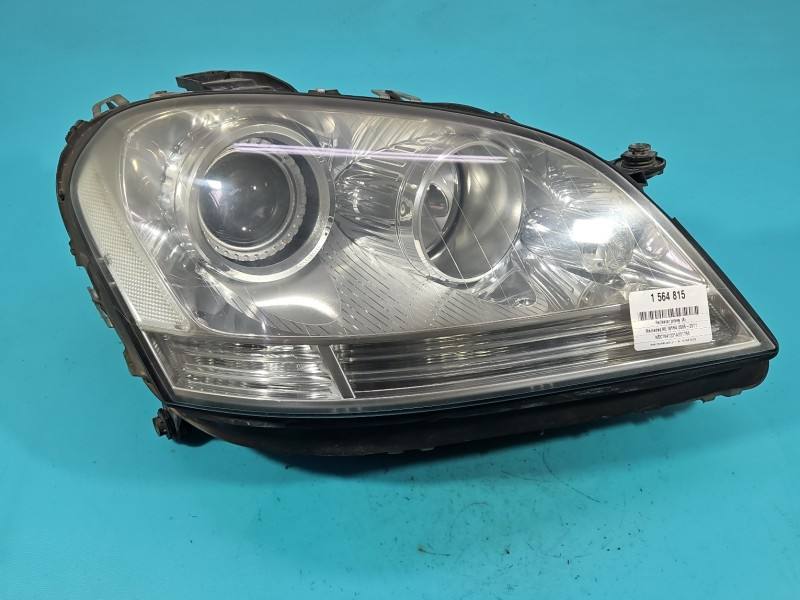 Фара передня права Mercedes ML W164