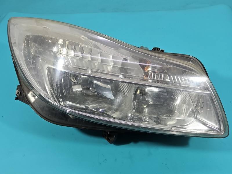 Фара передня права Opel Insignia 22831927