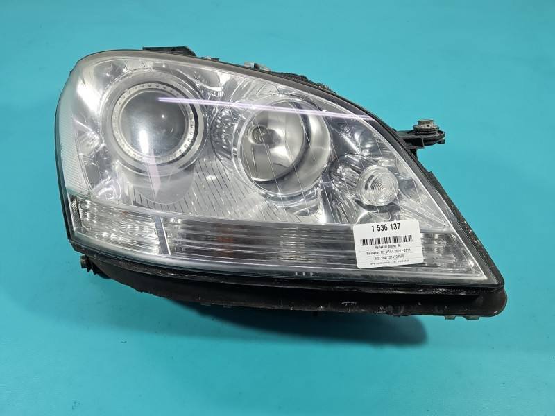 Фара передня права Mercedes ML W164