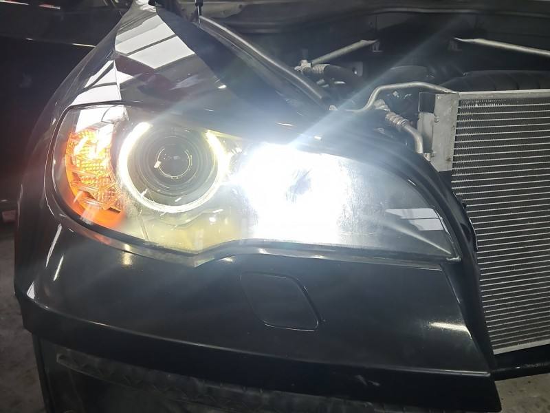 Фара передня права BMW X6 7271358