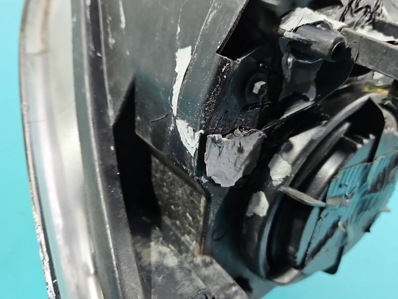 Фара передня права Volkswagen Passat CC — фото деталі 16
