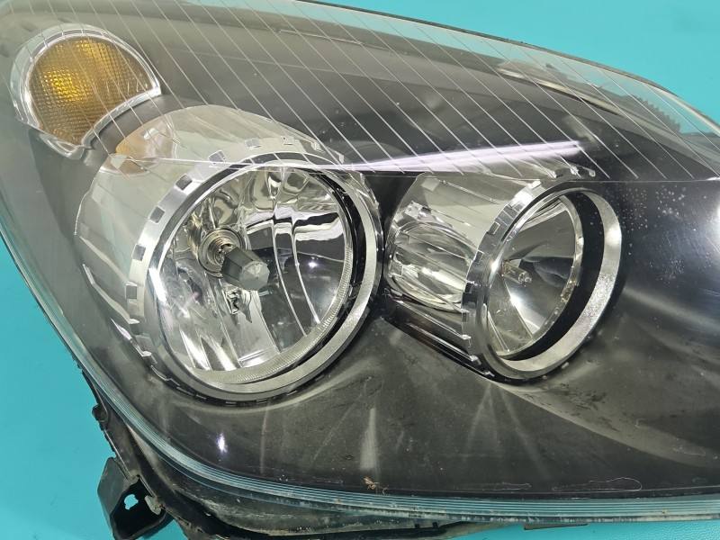 Фара передня права Opel Astra H — фото деталі 5