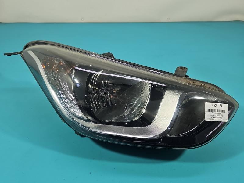 Фара передняя правая Hyundai I20