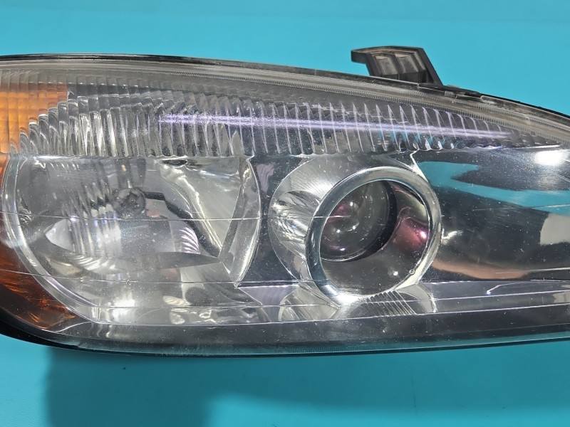 Фара передня права Nissan Primera — фото деталі 4
