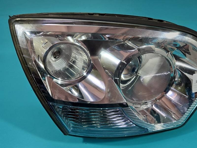 Фара передня права Opel Antara — фото деталі 4