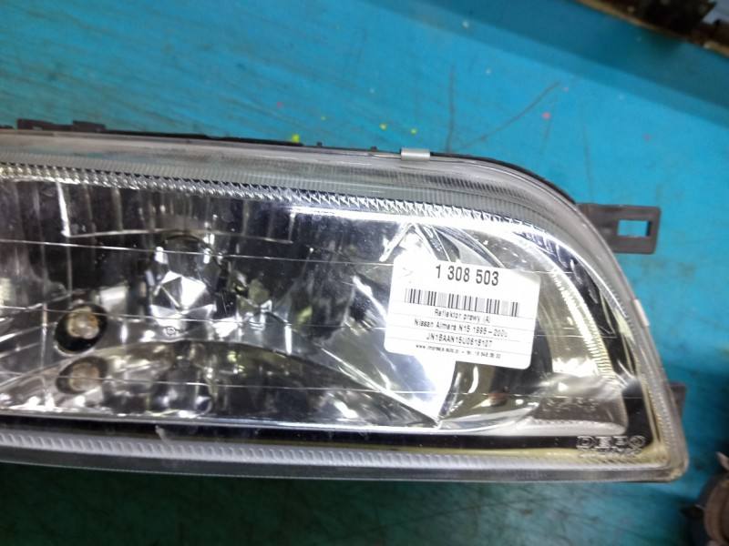Фара передня права Nissan Almera — фото деталі 9