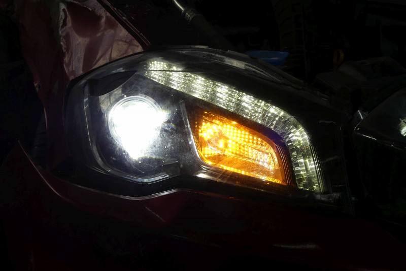 Фара передня права Suzuki Sx4 100-18738