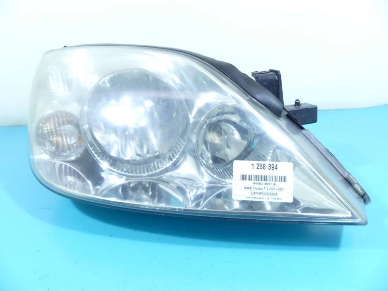 Фара передня права Nissan Primera — фото деталі 2