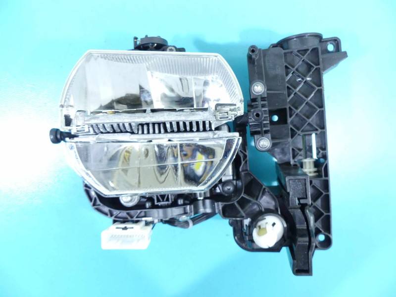 Фара передня права BMW X3 F25 130722301404