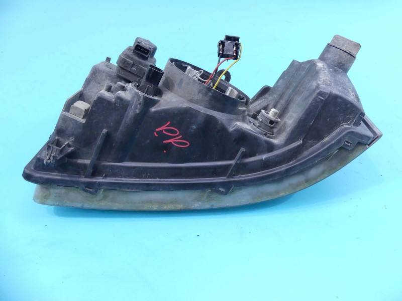 Фара передня права Land Rover Freelander 89001016 — фото деталі 5