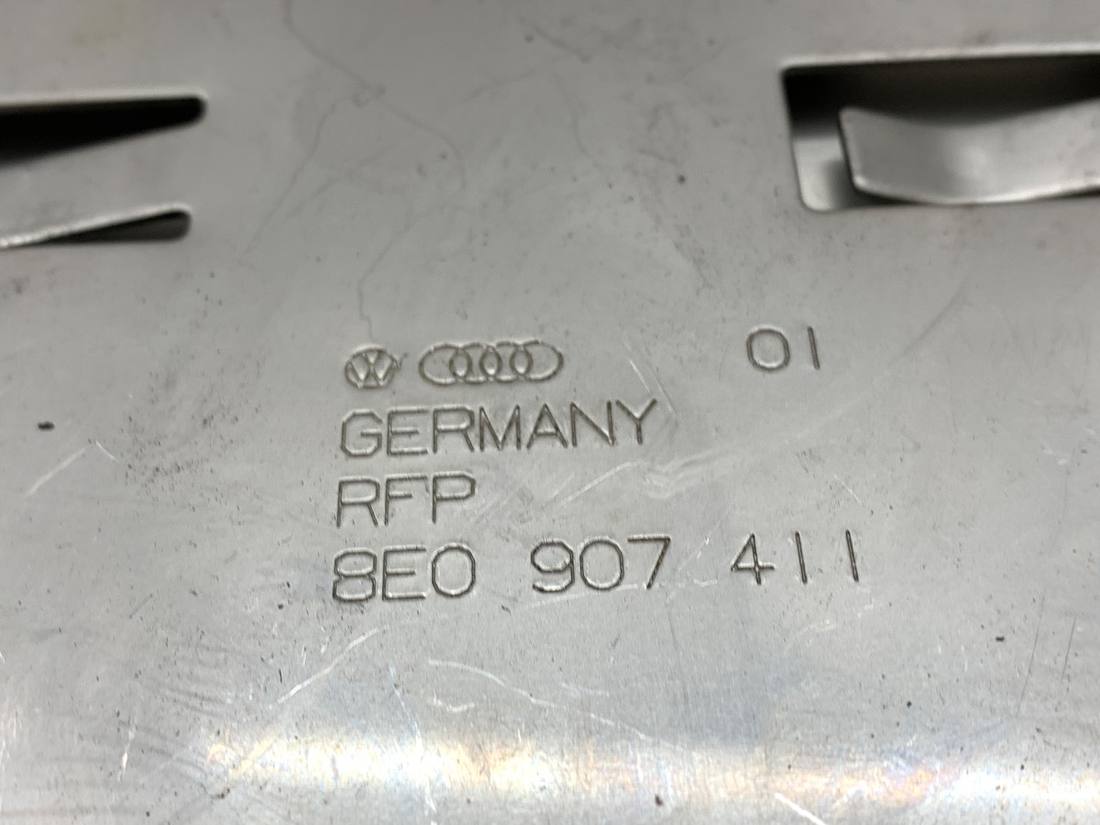 ЕБУ блок управління двигуна Audi A4 B6 8E0907411 — фото деталі 3