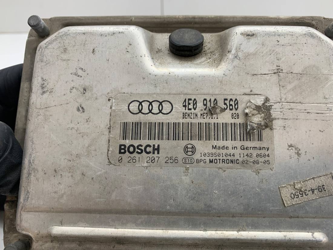 ЕБУ блок управління двигуна Audi A8 D3 4E0910560 — фото деталі 4