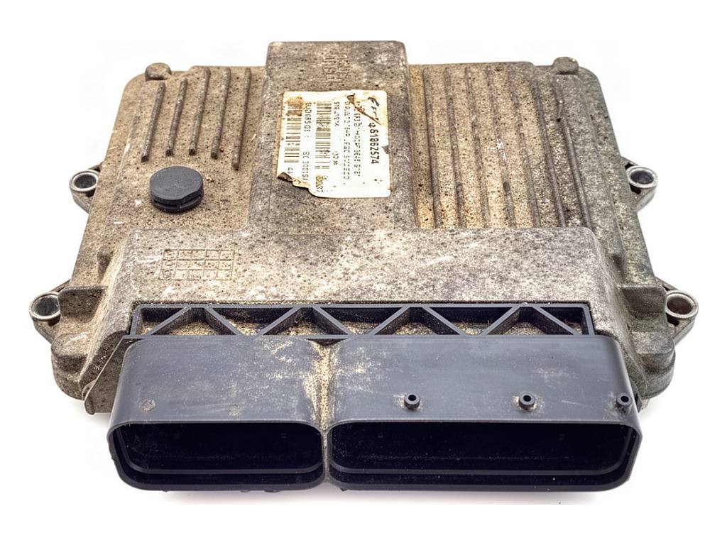 ЕБУ блок управління двигуна Fiat Punto 51862574
