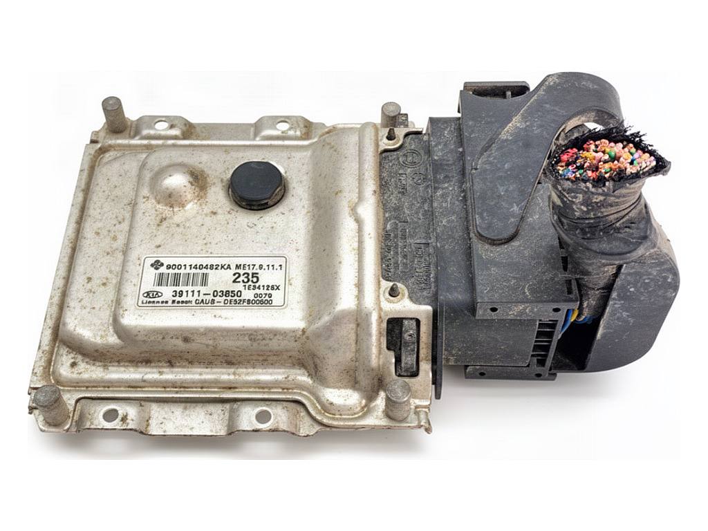 ЕБУ блок управління двигуна Kia Rio 39111-03850