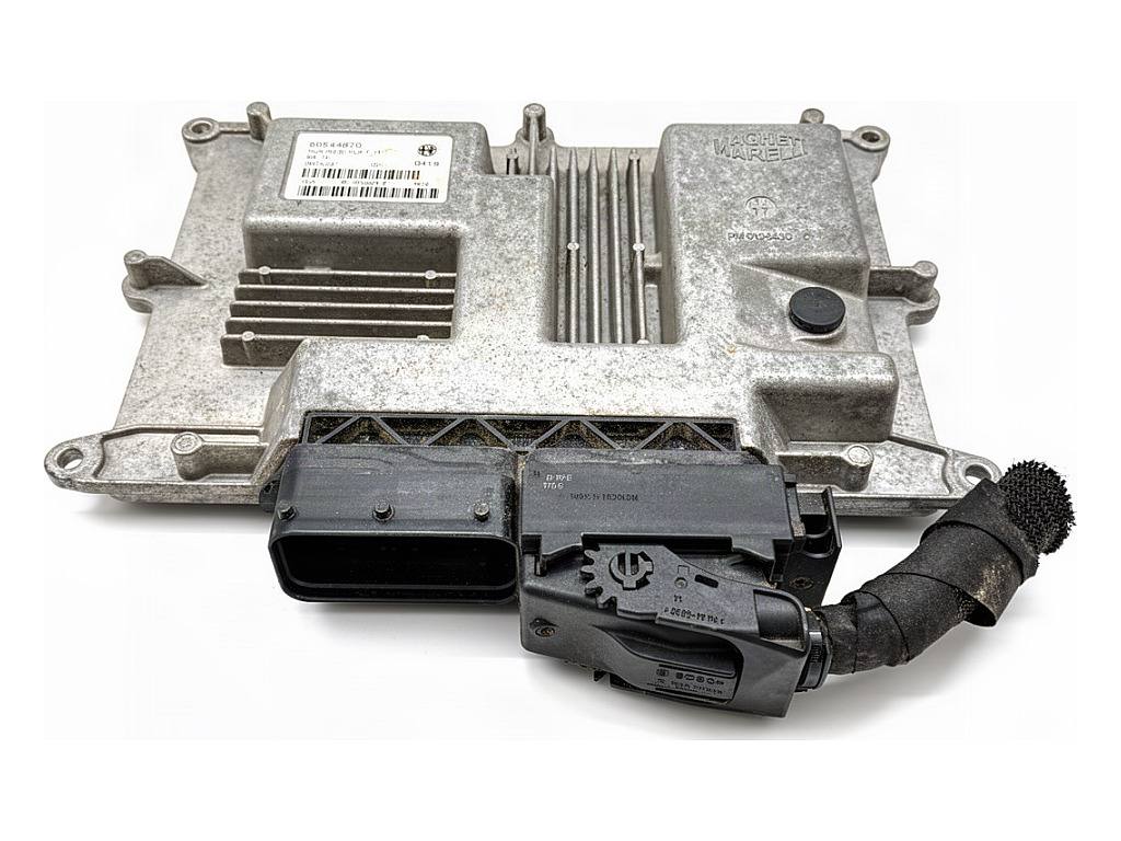 ЕБУ блок управління двигуна Alfa romeo Giulietta 50544870