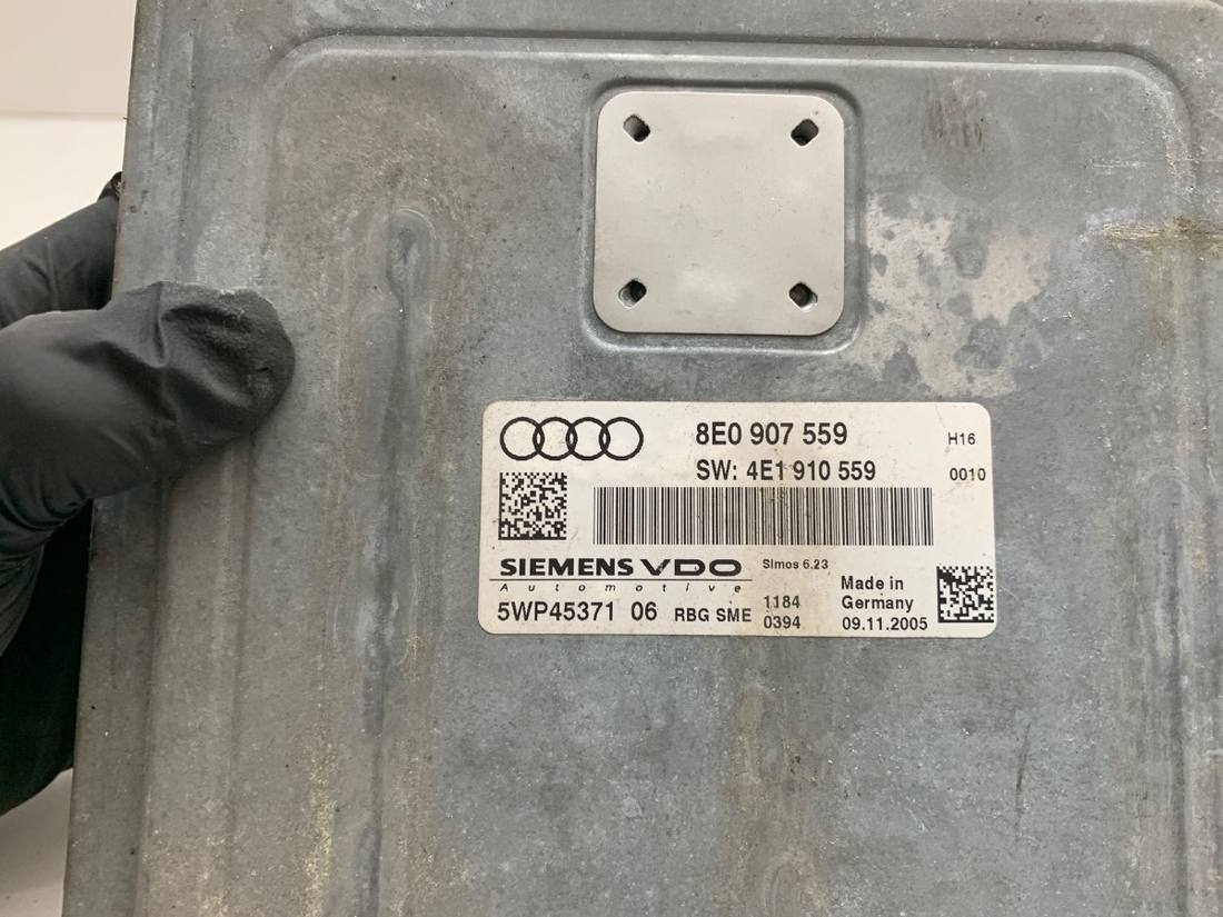 ЕБУ блок управління двигуна Audi A8 D3 8E0907559 — фото деталі 4