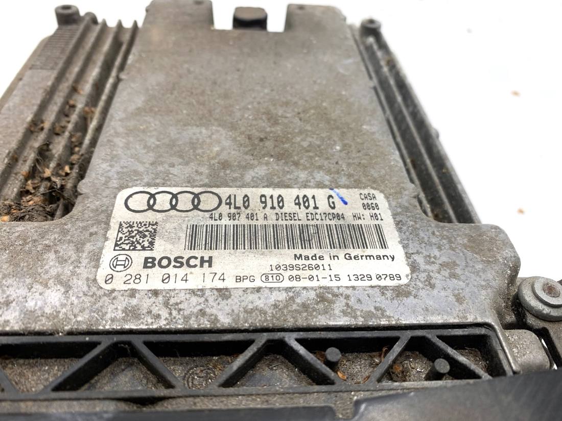 ЕБУ блок управління двигуна Audi Q7 4L0910401G 0281014174 — фото деталі 4