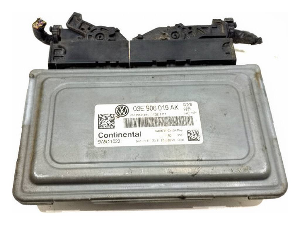 ЕБУ блок управління двигуна Volkswagen Polo 03E906019AK