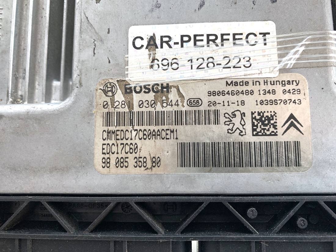 ЕБУ блок управління двигуна Peugeot 308 9808535880 — фото деталі 4