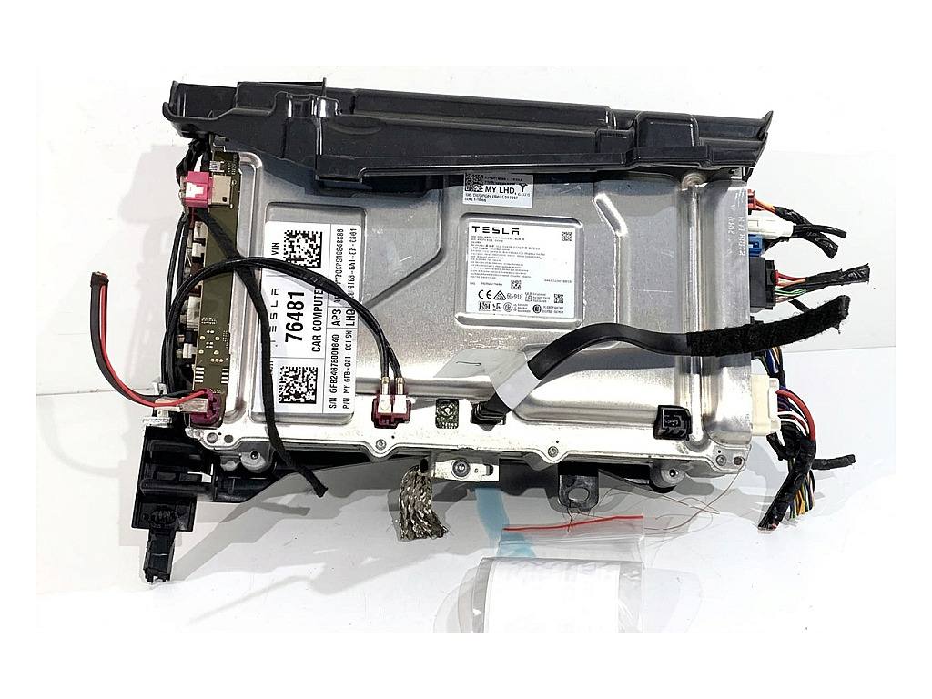 ЭБУ блок управления двигателем Tesla Model Y 1684435-00-J